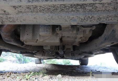 江津两车相撞,江津区发生一起三车相撞事故