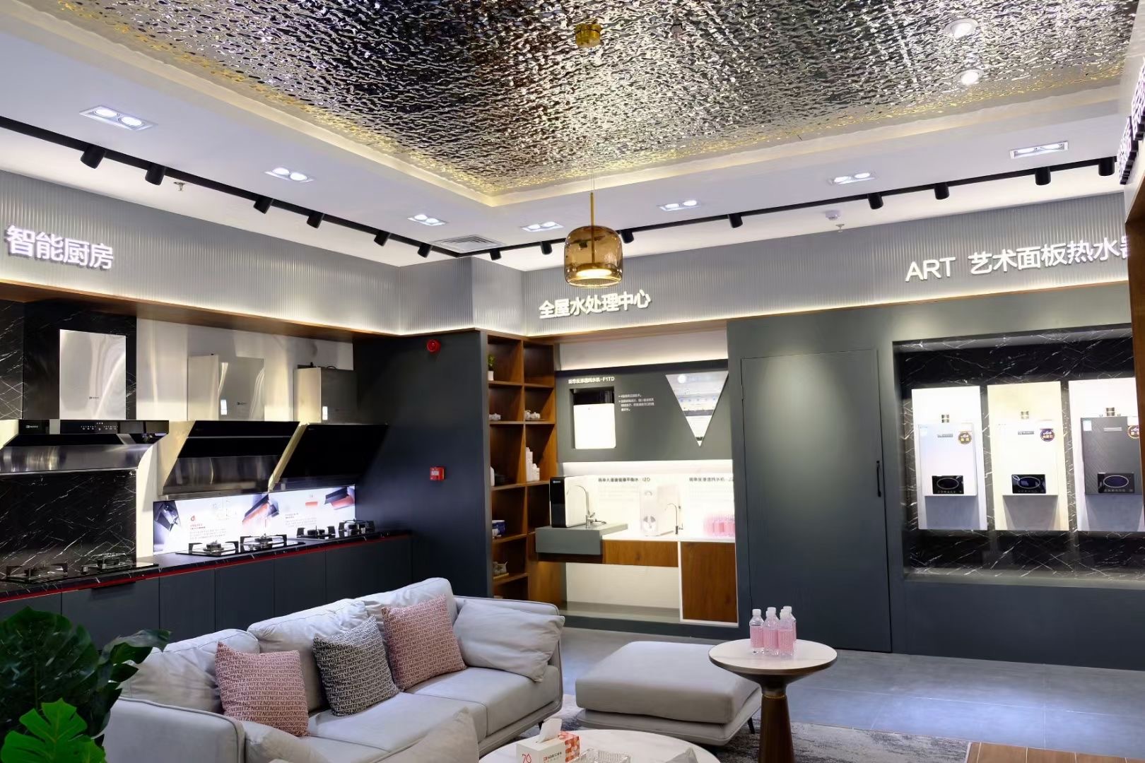 能率朱晓东:用差异化的解决方案来提升竞争力