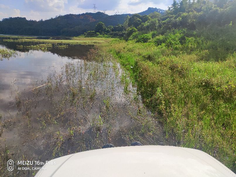 帕杰罗速跑3.0纯进口手动四驱越野,男人都有越野梦