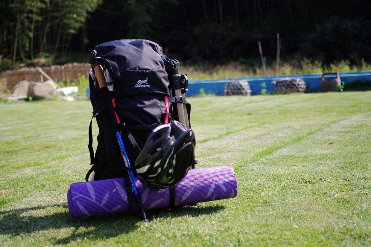 那么多的户外包，到底怎么选择、怎么收纳、怎么背？