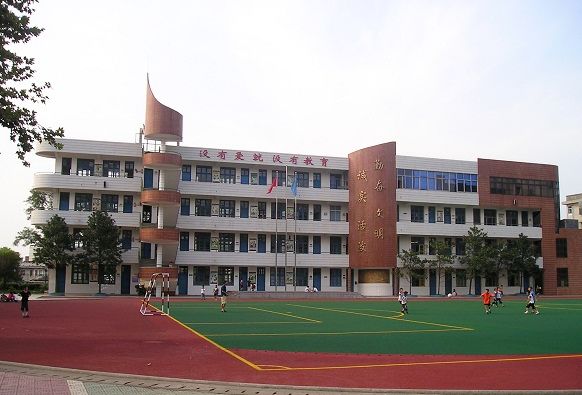 长沙有哪些百年中学,长沙小学十大名校