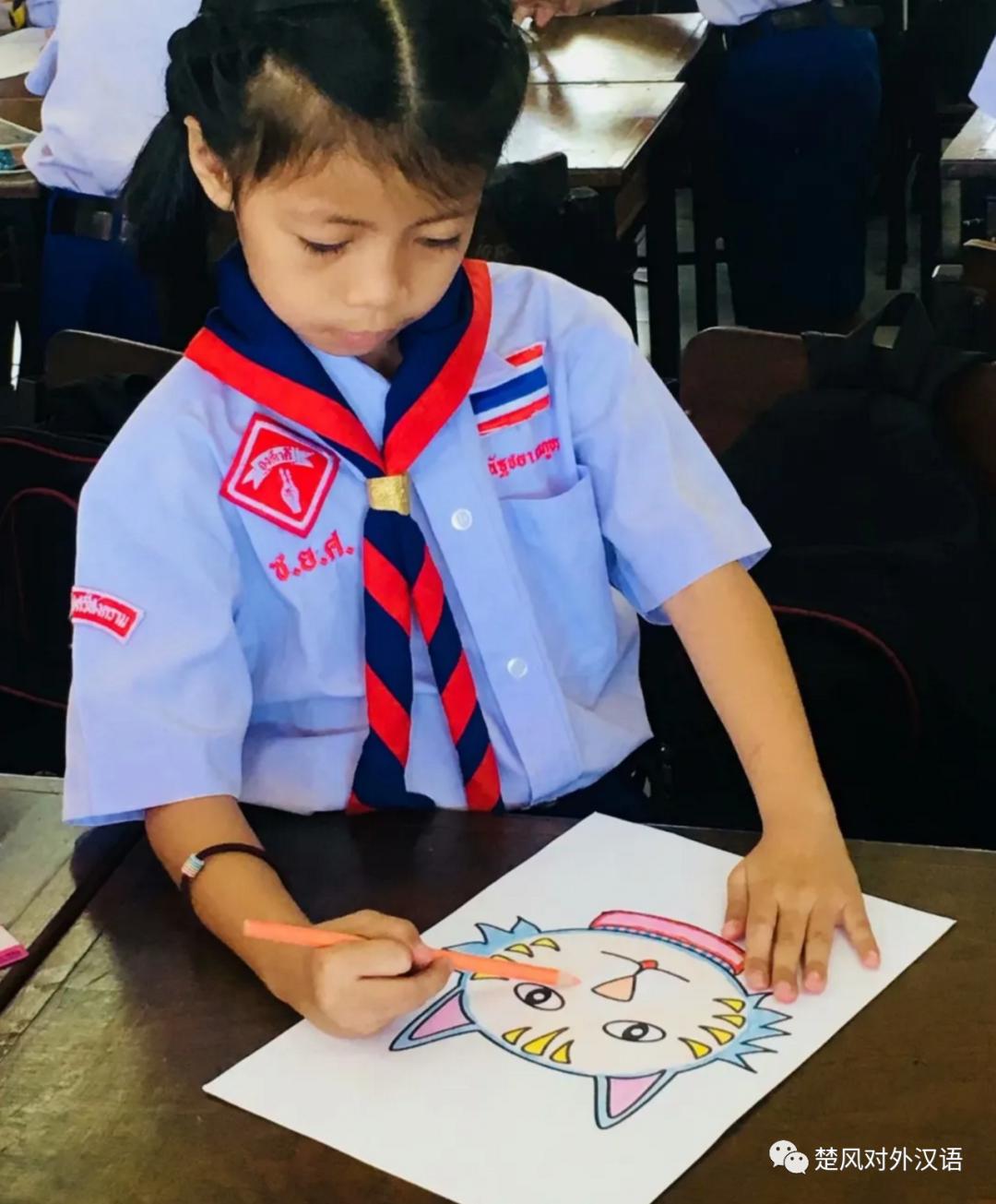 去泰国当中文老师需要什么条件,去泰国当中文老师靠谱吗