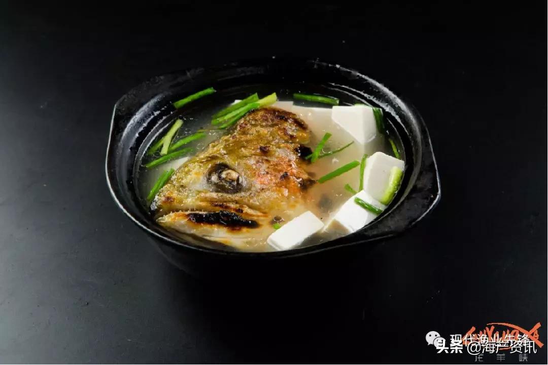 西餐配三文鱼的酱汁做法,三文鱼刺身属于西餐还是日料