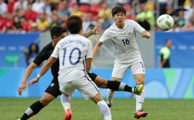 奥预赛连爆冷门！东亚劲旅被鱼腩逼平，超级弱旅攻破韩国球门