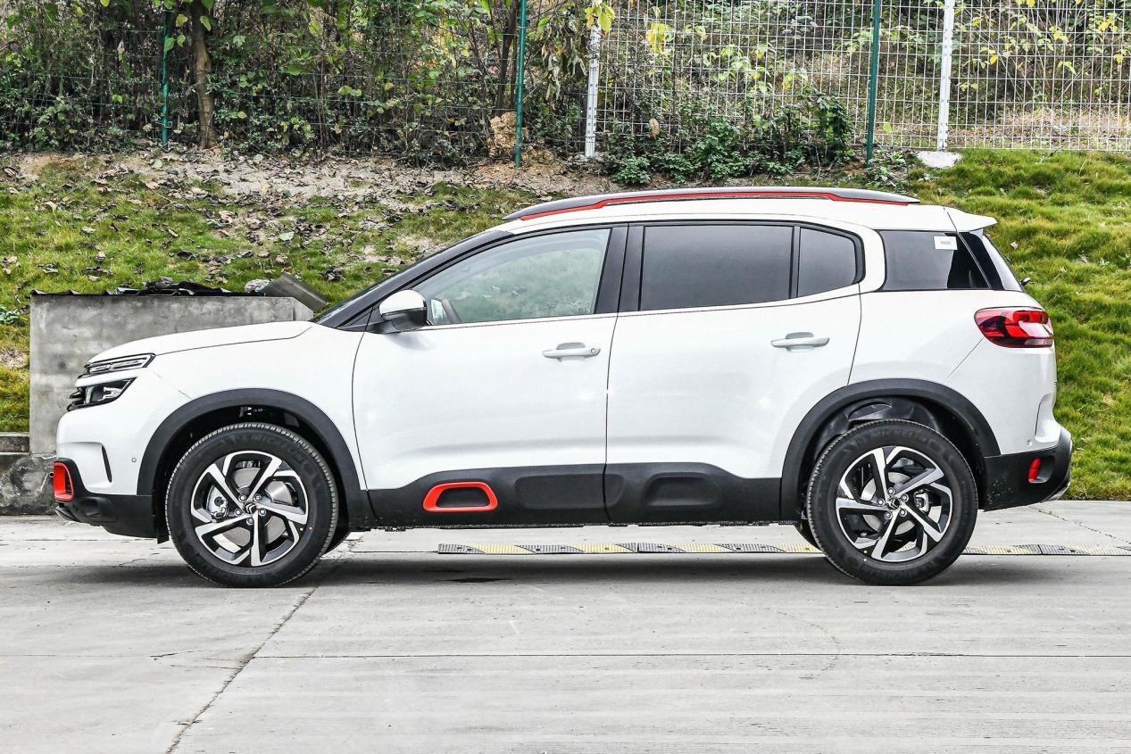 雪铁龙天逸c5故障率高吗,法系车天逸c5优缺点