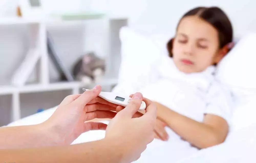 矮小症不能盲目使用生长激素,生长激素缺乏矮小症儿童视频