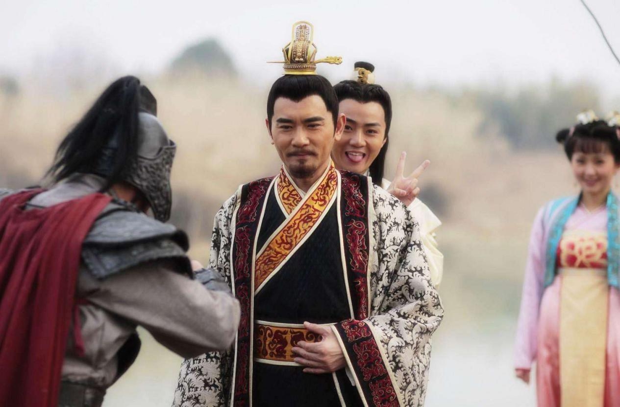 历史书上说隋朝第二位皇帝灭亡,隋炀帝导致隋朝灭亡的原因