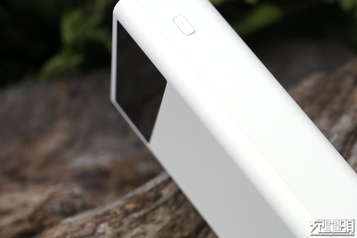 30000毫安大容量移动电源,30000毫安大电池手机