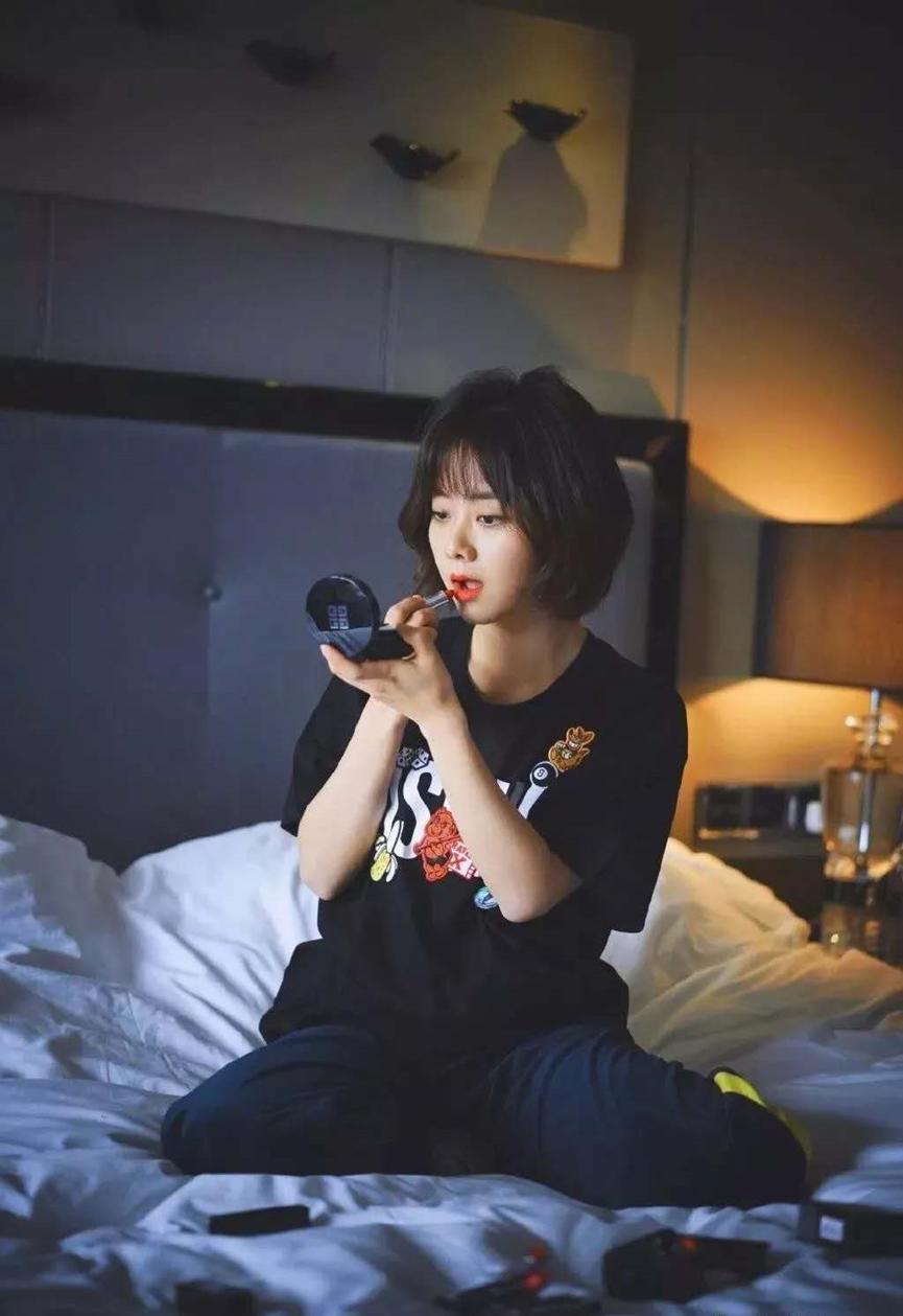 大饼脸剪个短发,大饼脸剪刘海好看