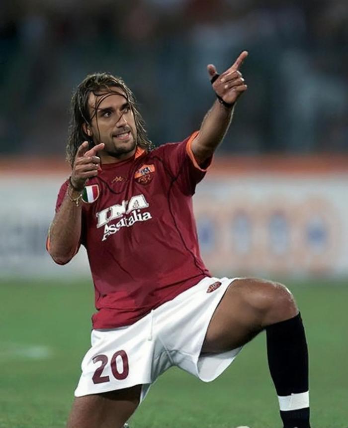 足球岁月记忆完整视频,足球记忆青春