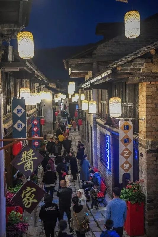 李铁带领武汉卓尔能否阻击上港,卓尔李铁进入武汉了吗