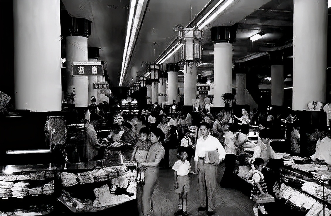 南通老百货大楼的照片,九十年代南通百货大楼