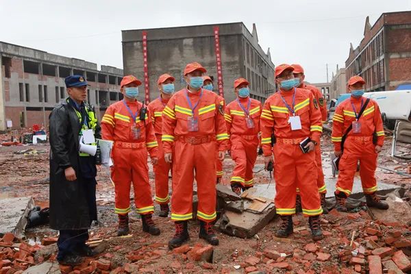 37小时,37小时长途火车