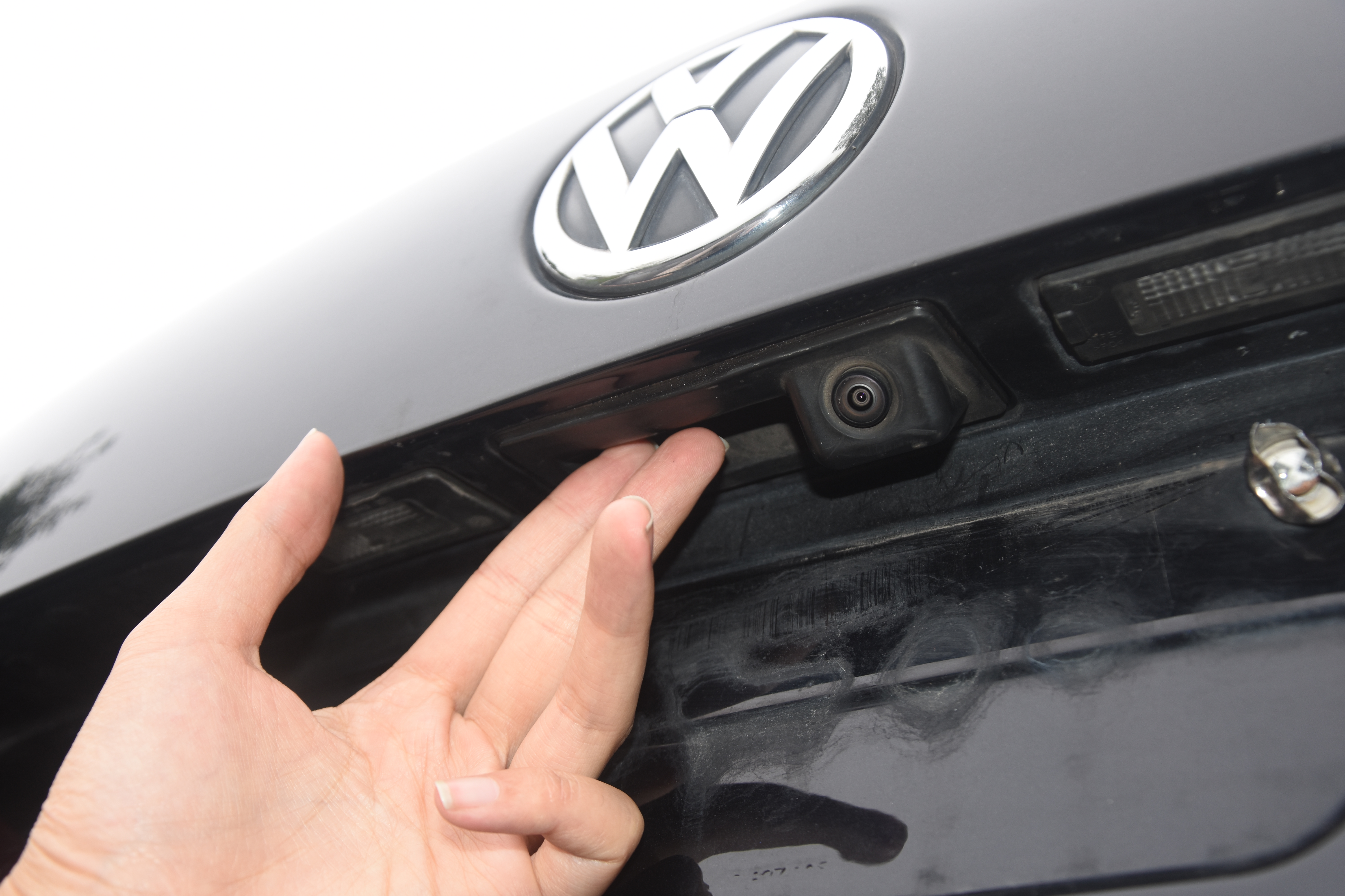 帕萨特对比迈腾有什么区别,帕萨特迈腾详细对比