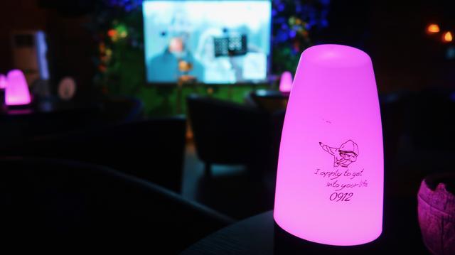 脸颊泛红毛孔粗大暗沉,脸颊泛红发烫毛孔扩张