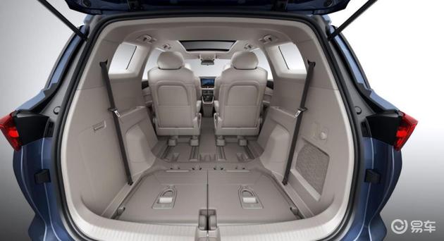 五菱凯捷同级别对比,五菱凯捷适合家庭用车吗