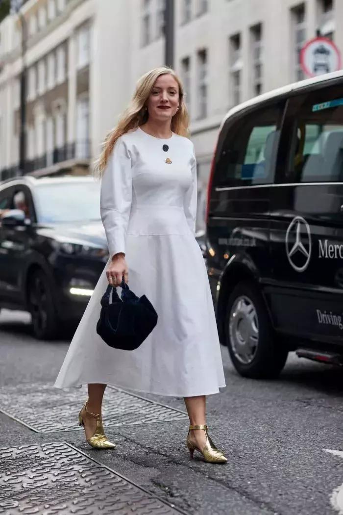 今年最火的10款单鞋,2021春季必买十款女单鞋