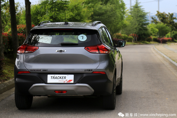 雪佛兰小型suv创酷好看不贵10万起,雪佛兰创酷2021款325t自动挡高配