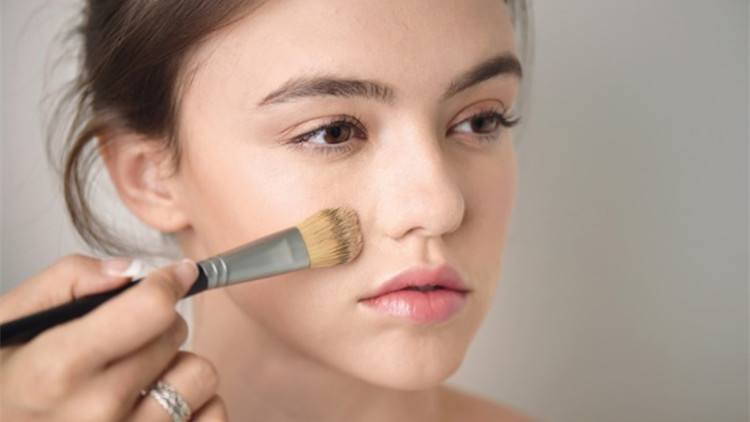 bb霜的正确使用方法,bb霜跟粉底液使用步骤