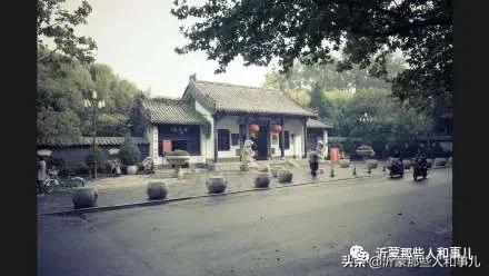 米芾《诏使帖》,米芾临沂使君帖书法赏析