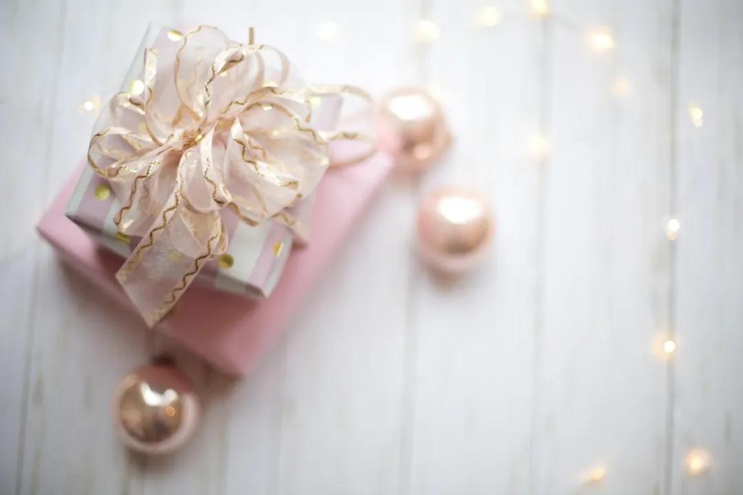 从月入20万到负债180万,负债49万每天都做什么