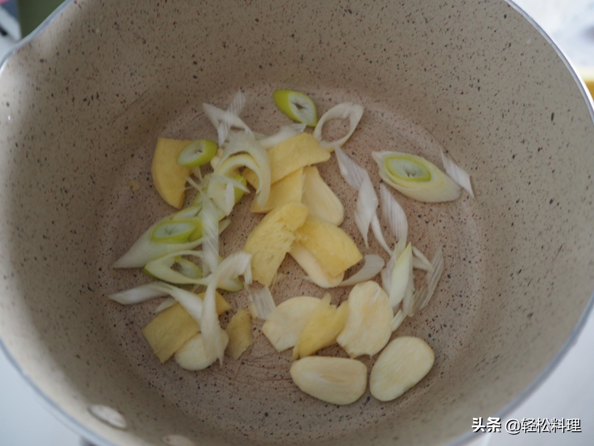 螃蟹是冷水上锅蒸还是开水上锅蒸,螃蟹的做法大全别再只会清蒸水煮