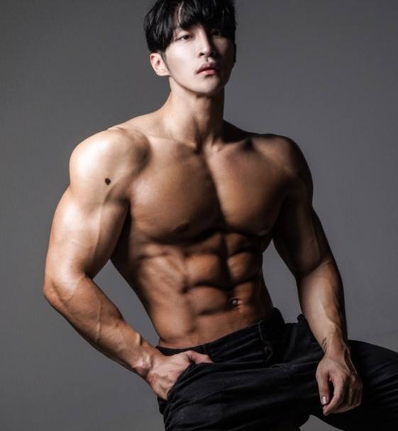 一直用一个哑铃会遇到增肌瓶颈吗,只用一个哑铃如何锻炼短跑爆发力