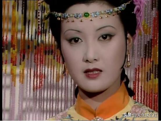 *化丑**中国人的西式审美流行一百多年了，是时候结束了