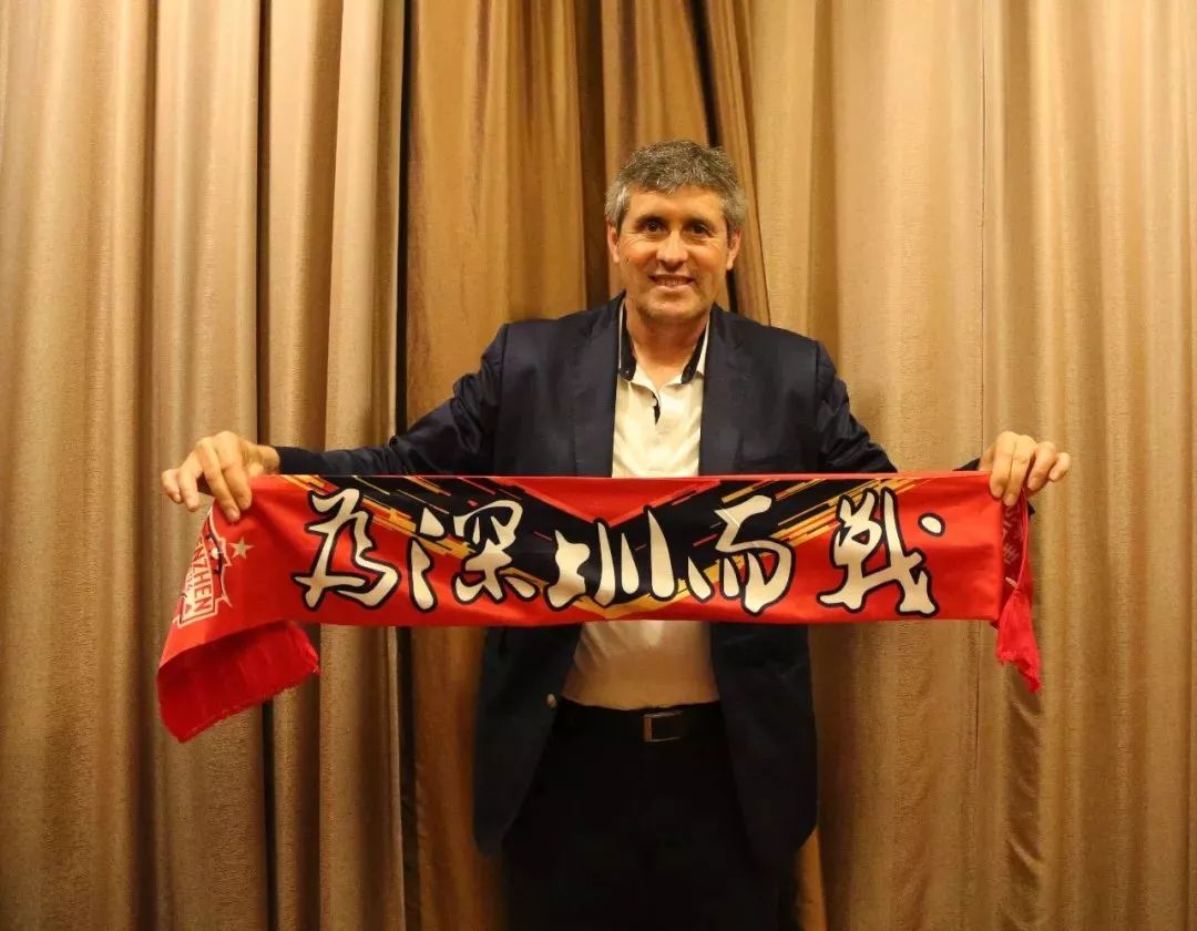 上海申花留洋巴西的球员名单,曾经在上海申花踢球的巴西球员