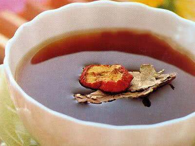 经常喝荷叶茶可以减肥吗,长期喝荷叶茶能降脂吗