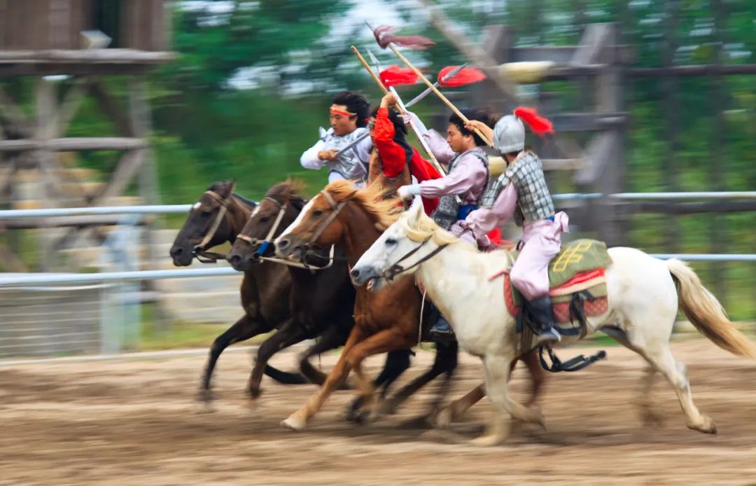 “神兽”归笼，九月临沂天上王城许你一个醉美秋天！
