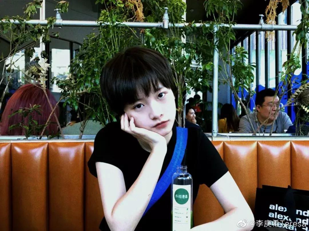 流行知性中短发,24款洋气直短发