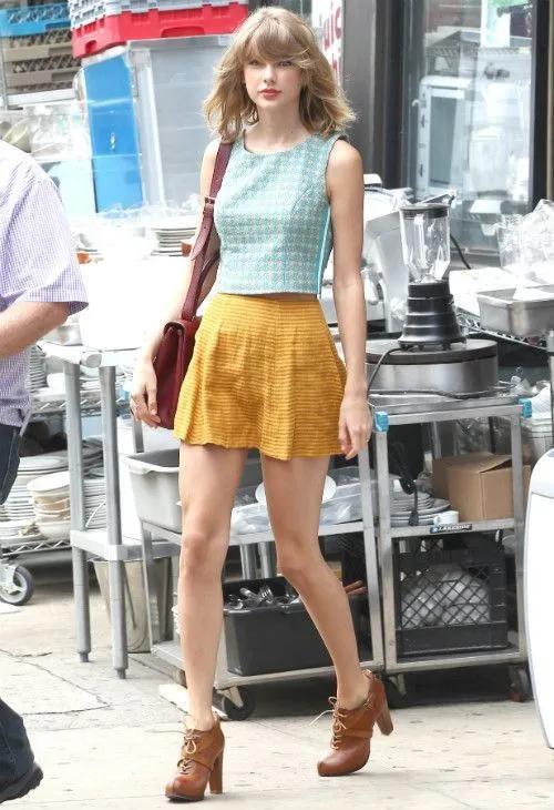 快来get这款潮酷腋下包吧,腋下包轻奢小众lisa