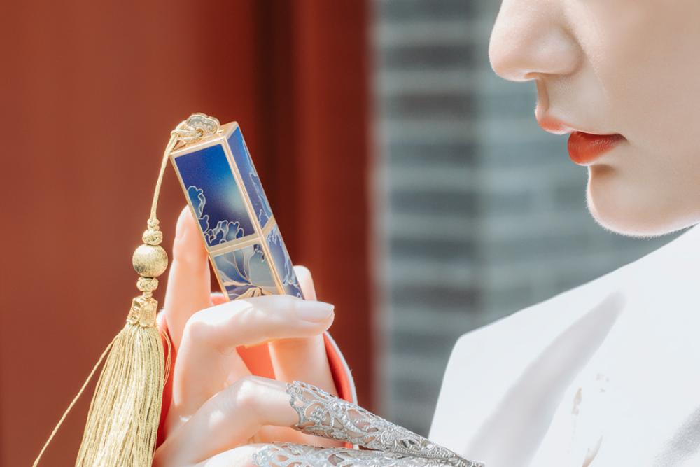 色彩主义三色祥云故宫口红,故宫口红最新