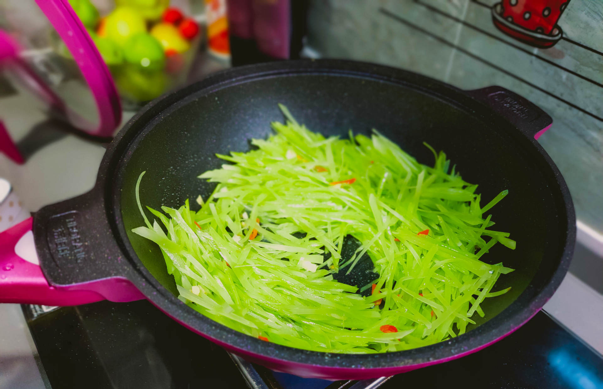 帝伯朗不粘锅测试,家用不粘锅帝伯朗
