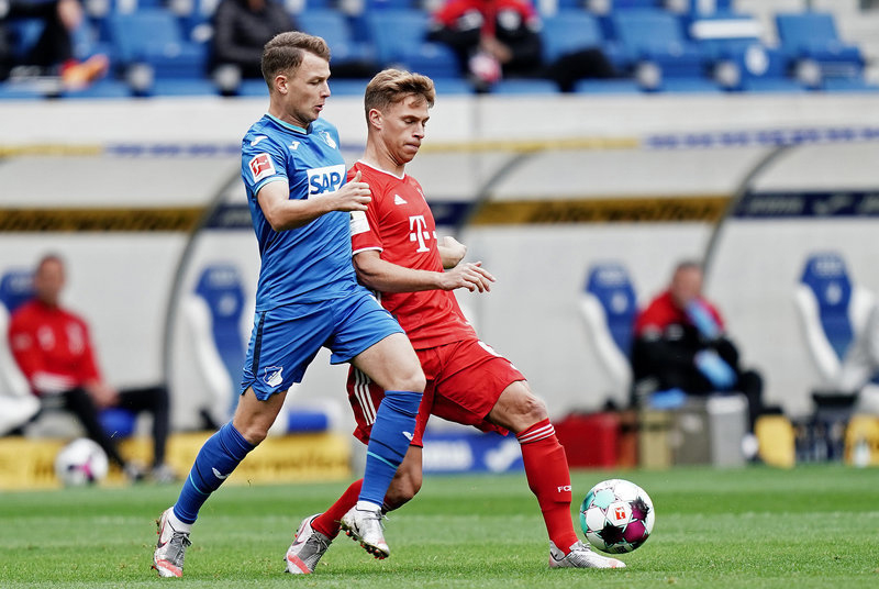 足坛十大黄金左脚排名,现役足坛最弱11人阵容