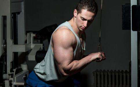 如何快速练大手臂肌肉,如何练手臂肌肉才能有力