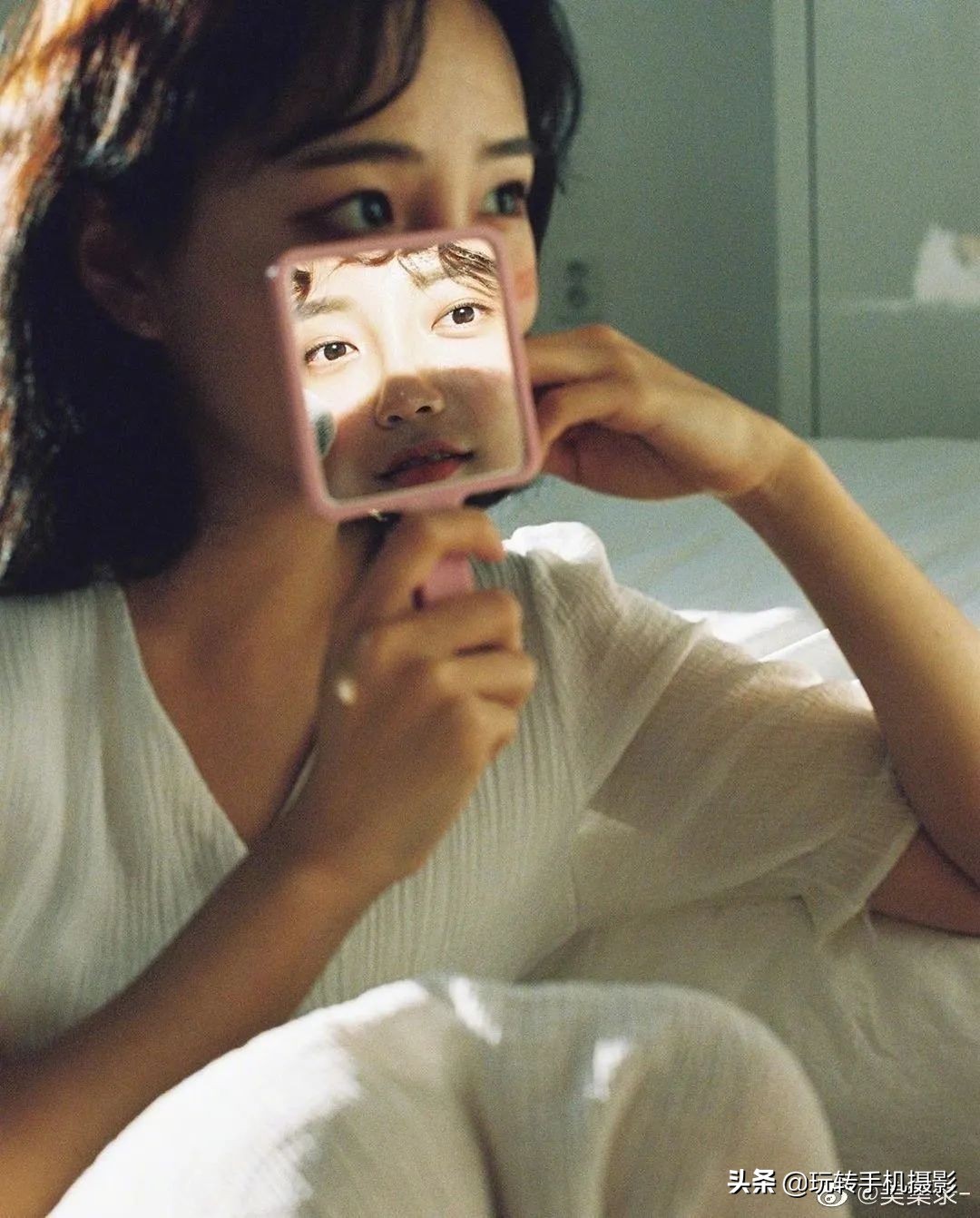 闺蜜拍照姿势创意二人,闺蜜雪地拍照姿势大全