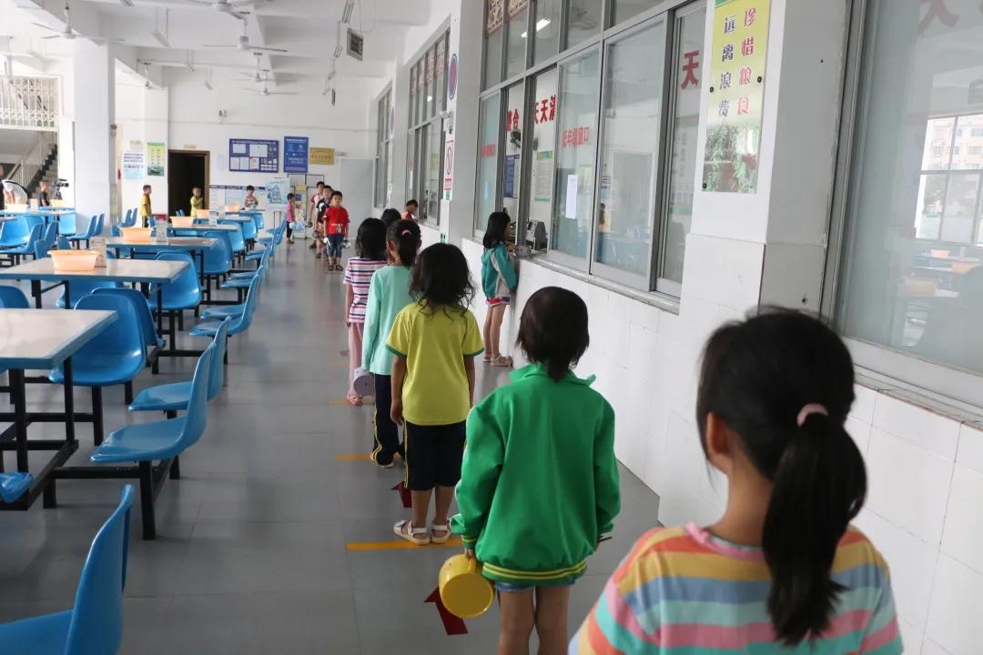 厉行节约反对浪费幼儿,厉行节约反对浪费校园