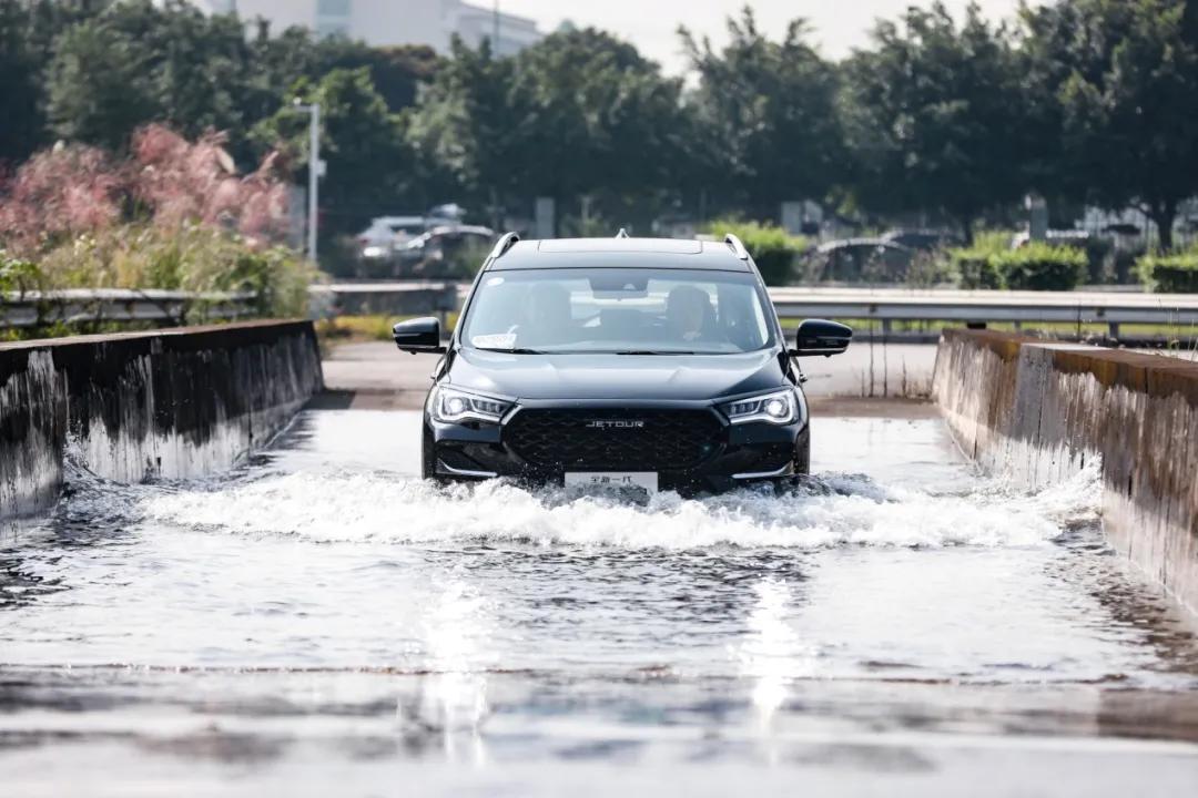 青山是一个什么样的人物,青山是什么人物