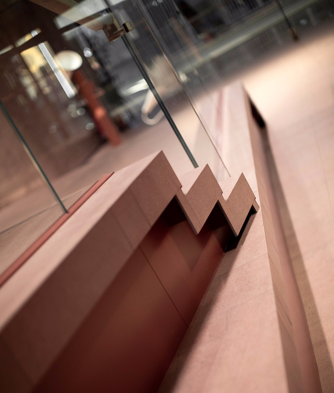 涓滀粨ur鎴愰兘,涓滀粨鏂颁綔棣栧彂