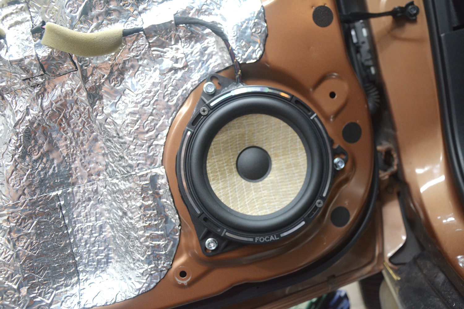 英菲尼迪汽车喇叭改装,英菲尼迪q50l汽车音响改装