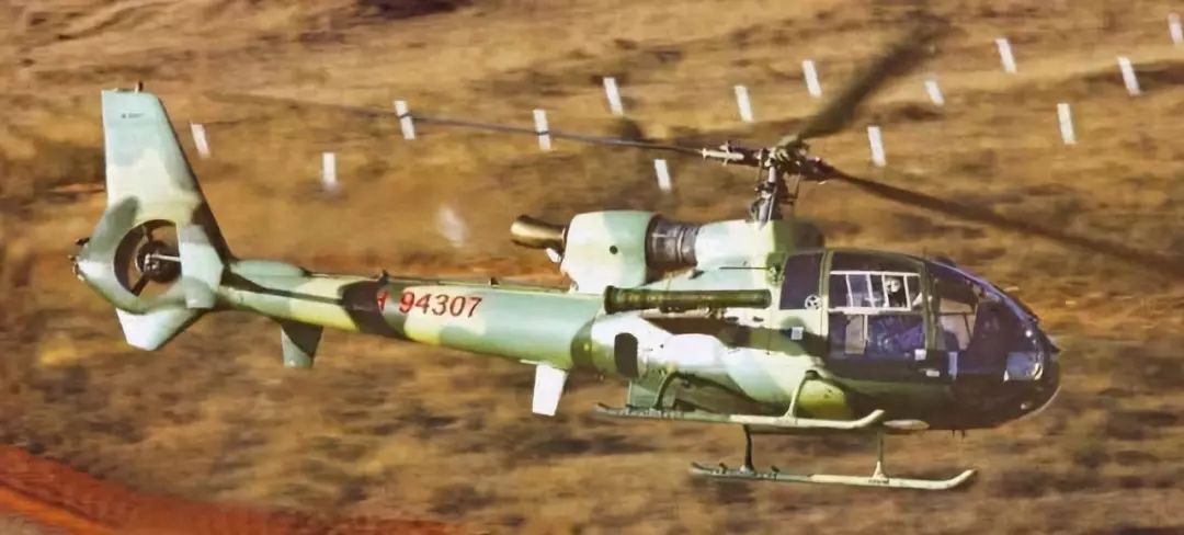 法国小羚羊飞机,法国小羚羊直升机视频