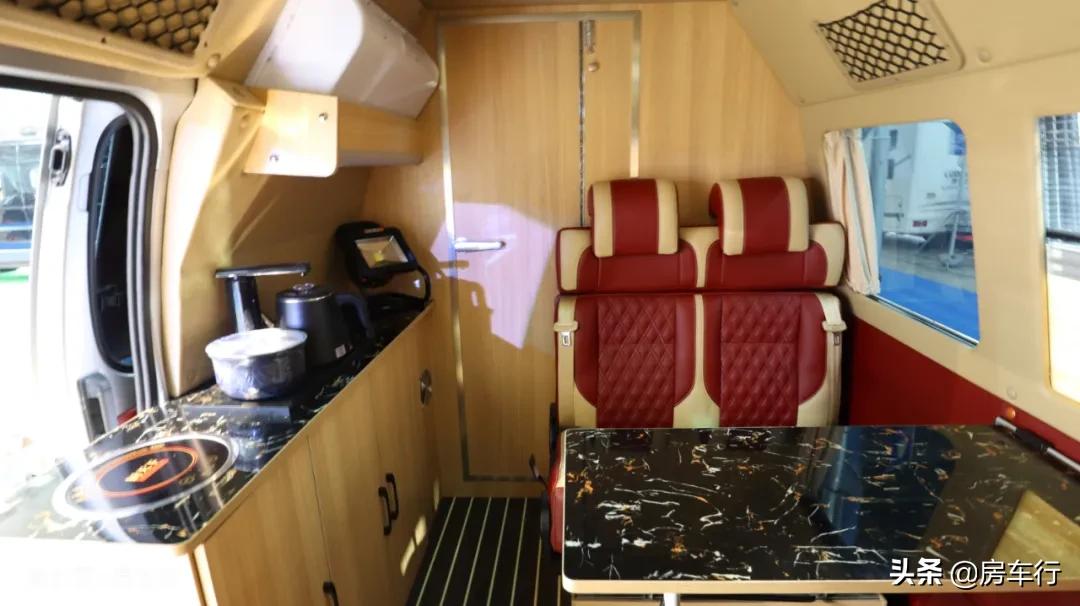 房车价格5-10万元低顶b型房车,房车大全20-30万的c型高档房车