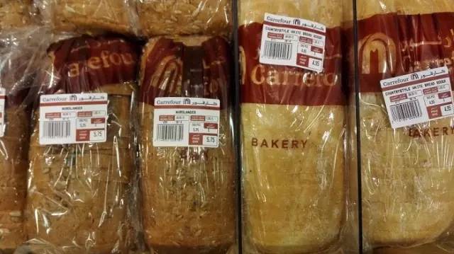 迪拜土豪跟中国土豪区别,迪拜土豪和英国土豪对比