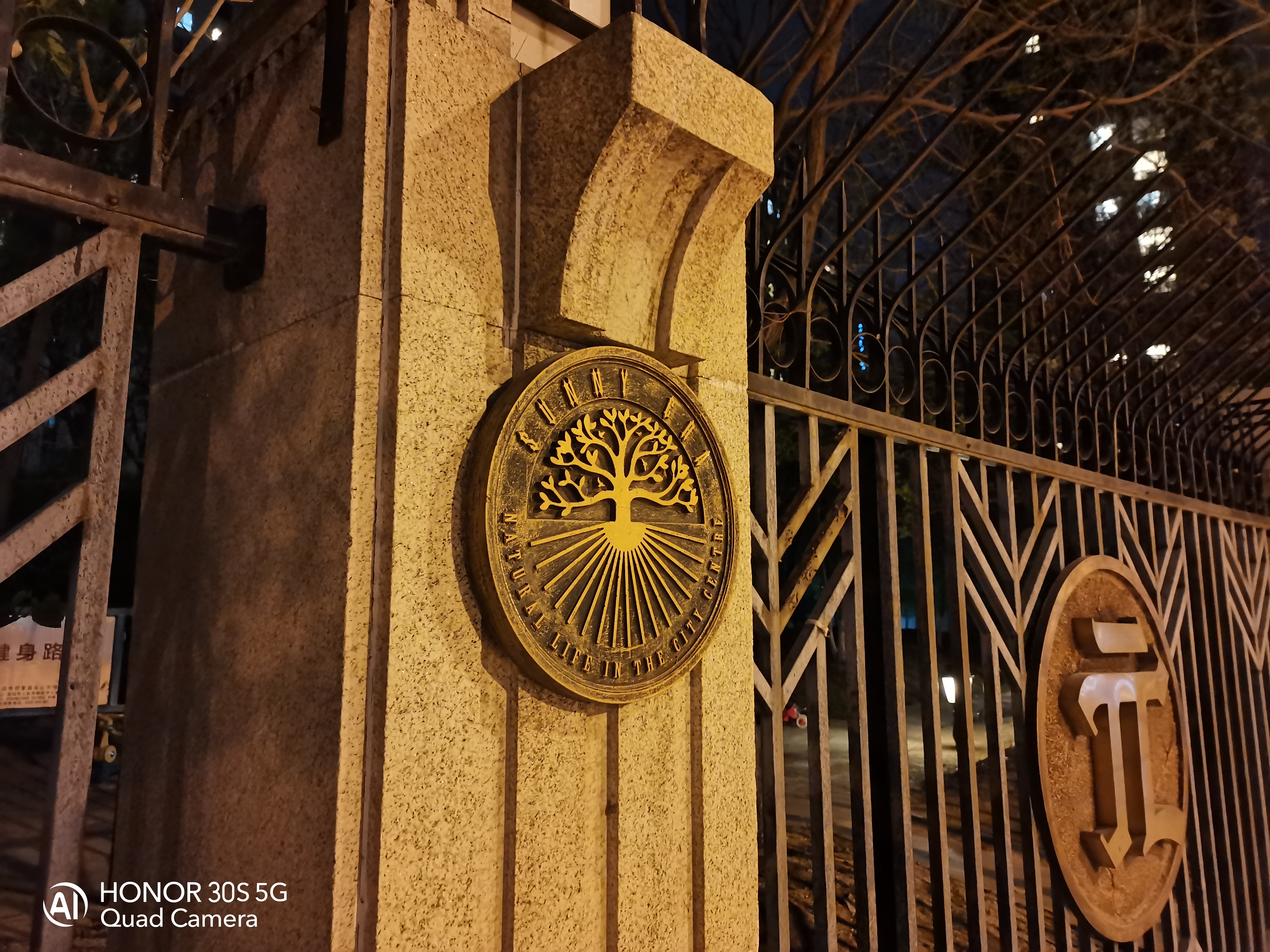 荣耀热门五款机型拍照对比：分别是Play4T/X10/30S/30/30Pro