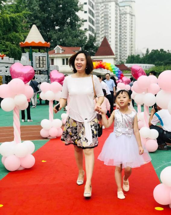 放飞梦想筑梦成长幼儿园毕业典礼,放飞梦想扬帆起航幼儿园