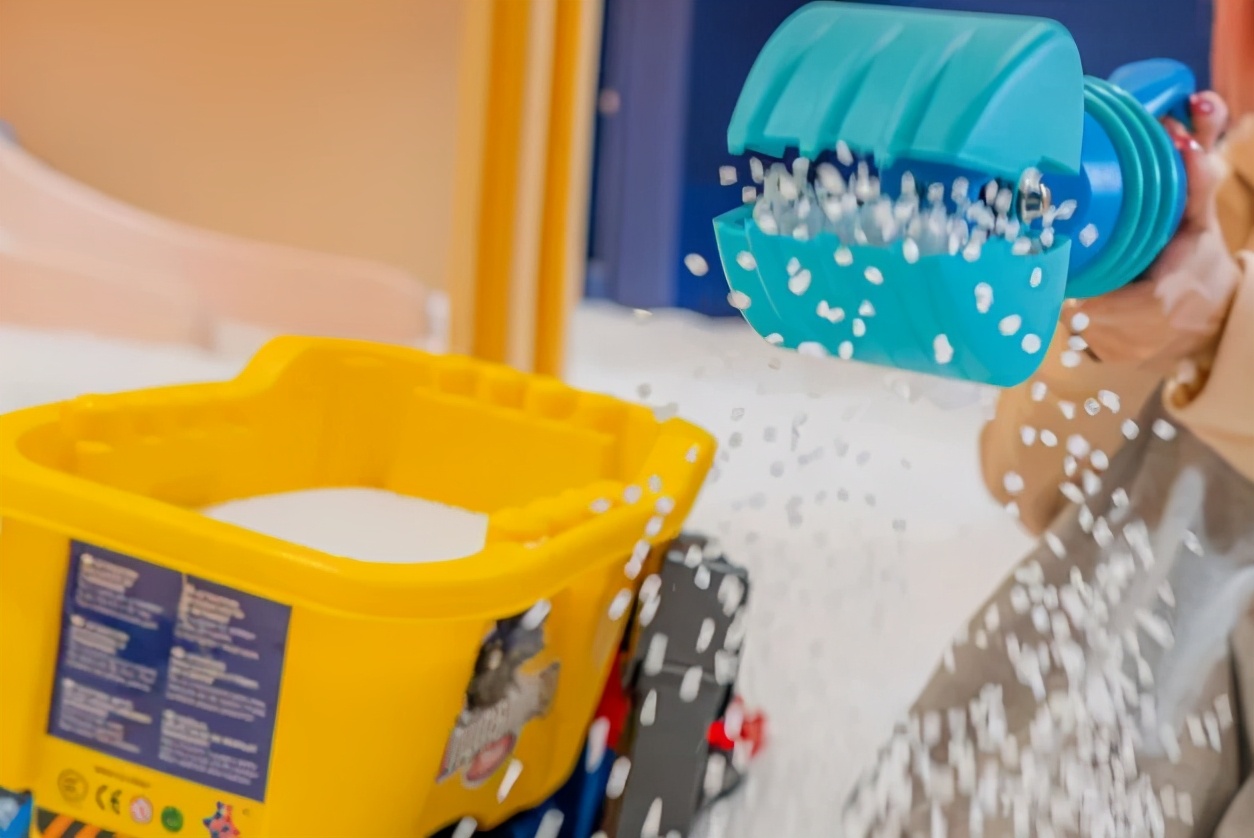 遛娃室内游乐场成都,游乐园室内儿童乐园遛娃好地方