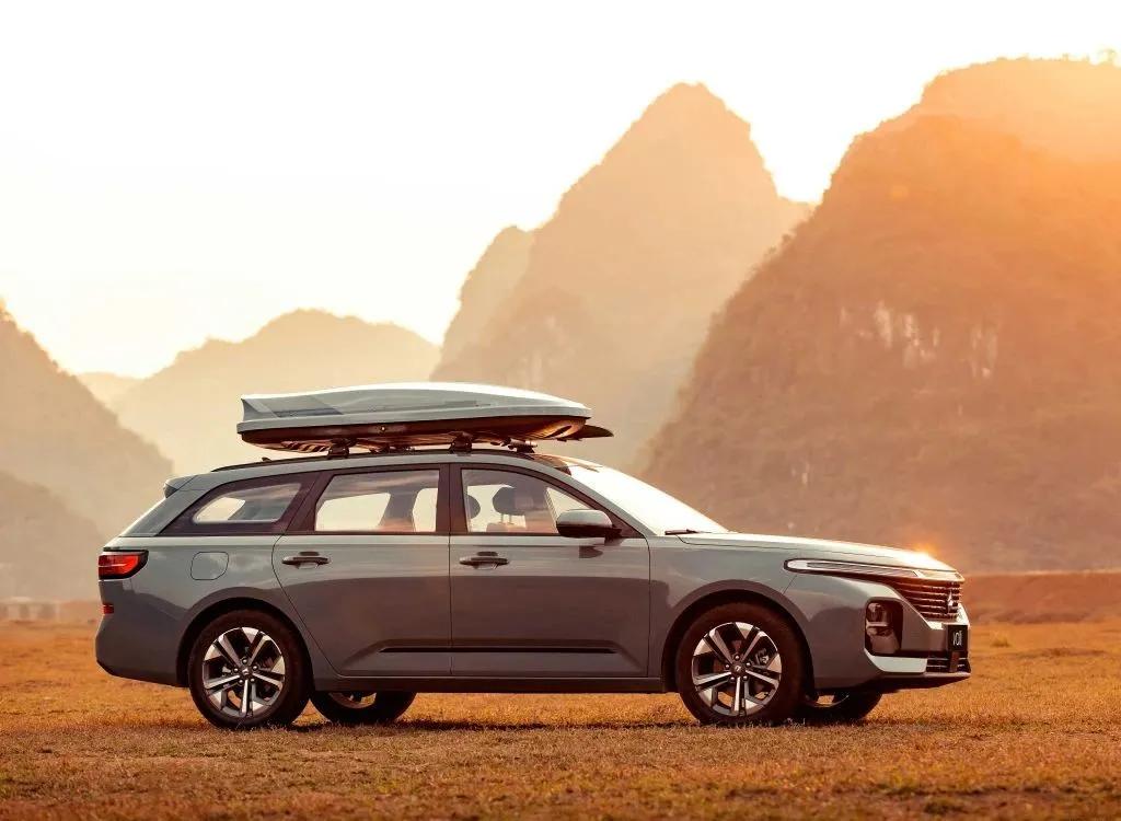 标致3082022款中国上市,标致全新308sw内饰