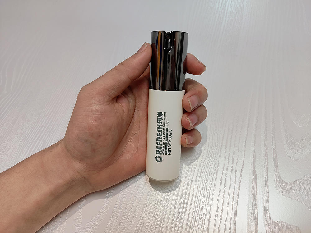 珂岸男士玻尿酸次抛精华，去油一把好手，夏天也不油腻的法宝